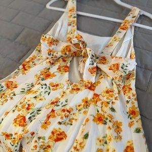 Lulus floral tie-back sundress